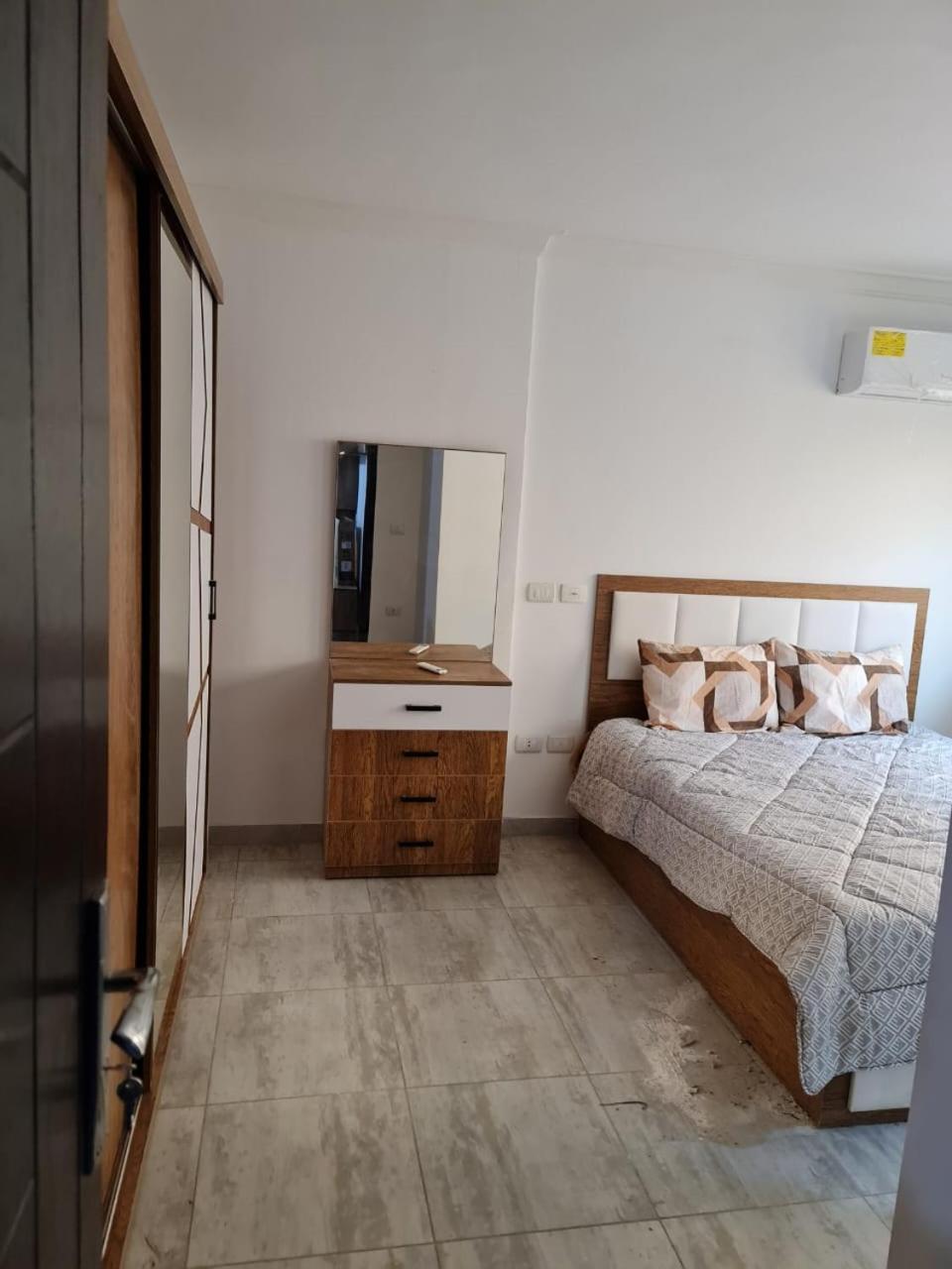 Spacious Flat In Mirrage Maadi Cairo