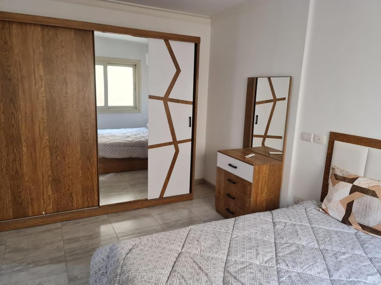 Apartment Spacious Flat In Mirrage Maadi Cairo